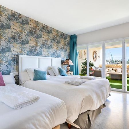 Wintowinrentals Luxury And Sea View Inside Puerto Marina Benalmádena Eksteriør billede