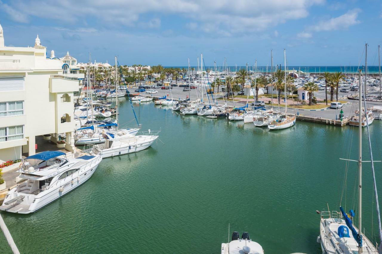 Wintowinrentals Luxury And Sea View Inside Puerto Marina Benalmádena Eksteriør billede